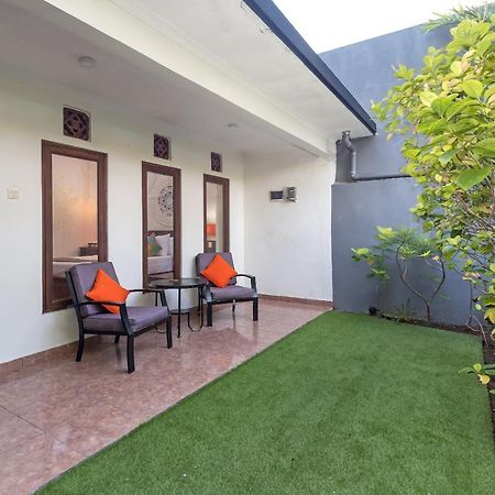 Villa Yati Seminyak Buitenkant foto